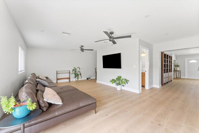 11510 NW 31st Place, Sunrise, FL 33323