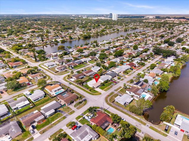 11510 NW 31st Place, Sunrise, FL 33323