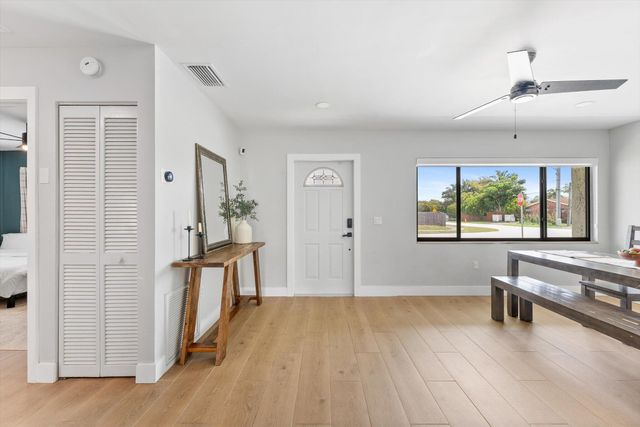 11510 NW 31st Place, Sunrise, FL 33323