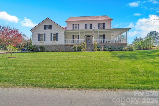 166 EP Rhyne Road, Mount Holly, NC 28120