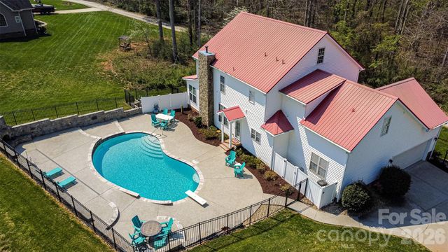 166 EP Rhyne Road, Mount Holly, NC 28120
