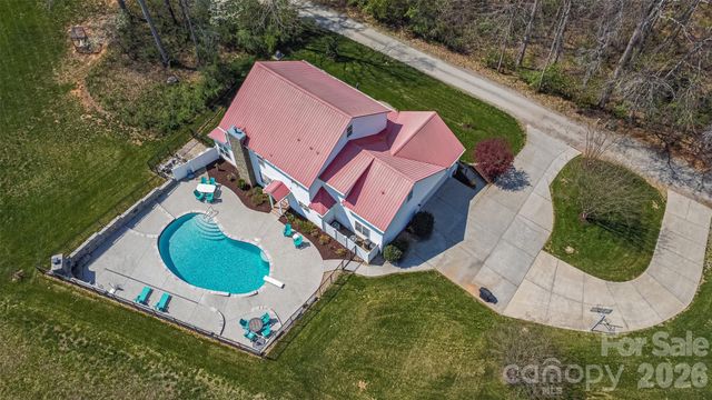 166 EP Rhyne Road, Mount Holly, NC 28120
