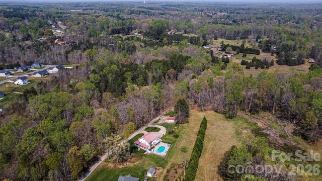 166 EP Rhyne Road, Mount Holly, NC 28120