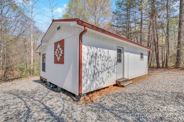 166 EP Rhyne Road, Mount Holly, NC 28120