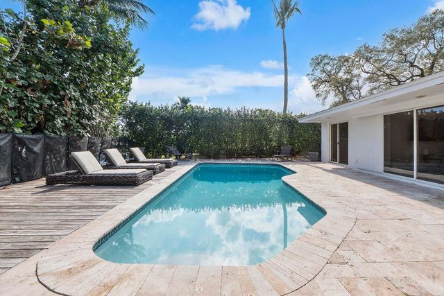 120 SW 8th Avenue, Boca Raton, FL 33486