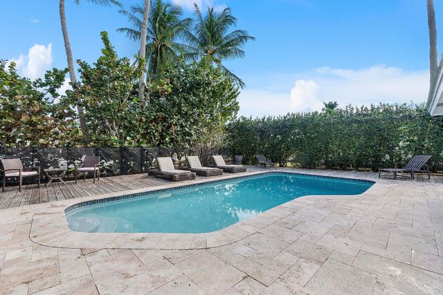 120 SW 8th Avenue, Boca Raton, FL 33486