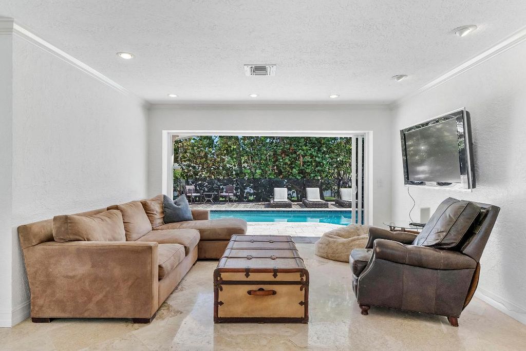 120 SW 8th Avenue, Boca Raton, FL 33486