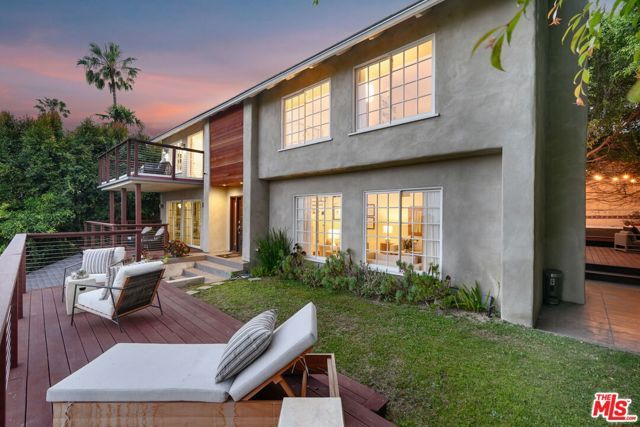 6609 Whitley Terrace, Los Angeles, CA 90068