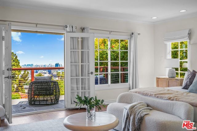 6609 Whitley Terrace, Los Angeles, CA 90068