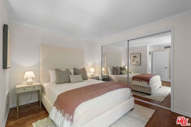 6609 Whitley Terrace, Los Angeles, CA 90068