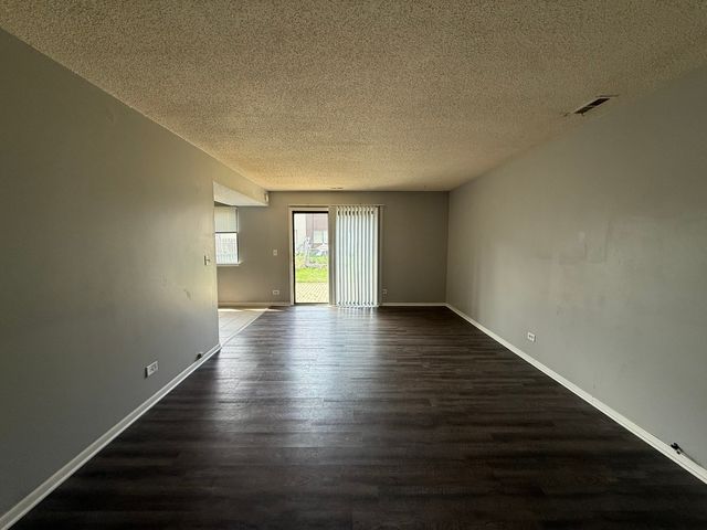 4564 Whitney Drive, Hanover Park, IL 60133