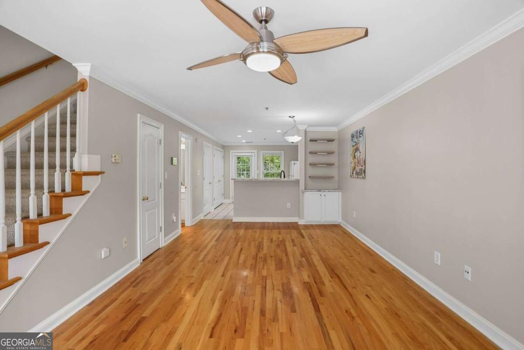 600 Mitchell Bridge Road 15, Athens, GA 30606 — photo 2