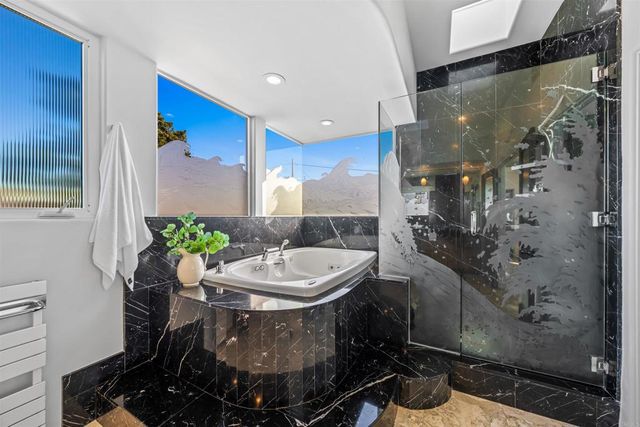 4527 Narragansett Avenue, San Diego, CA 92107