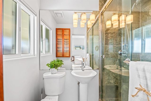 4527 Narragansett Avenue, San Diego, CA 92107