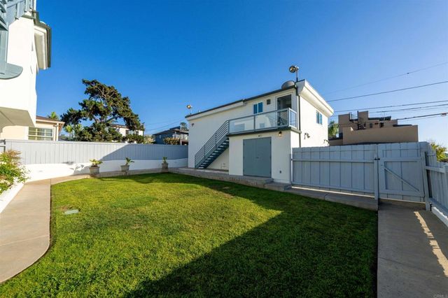 4527 Narragansett Avenue, San Diego, CA 92107