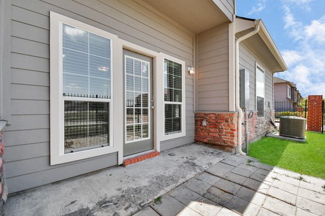 2215 Bermuda Palms Drive, Missouri City, TX 77459