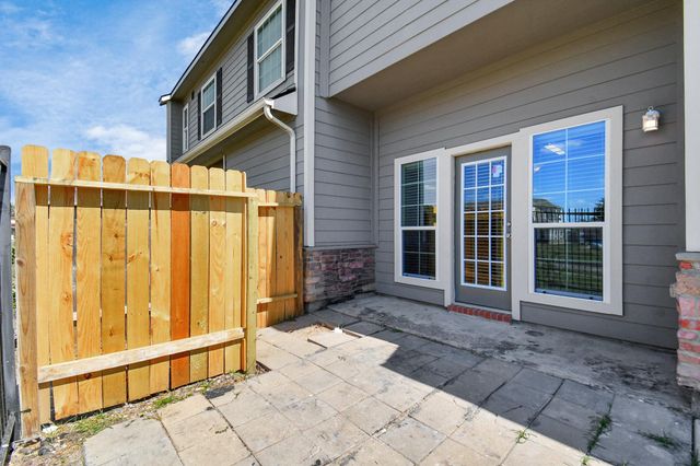 2215 Bermuda Palms Drive, Missouri City, TX 77459