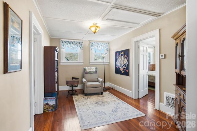 502 S South Street, Gastonia, NC 28052