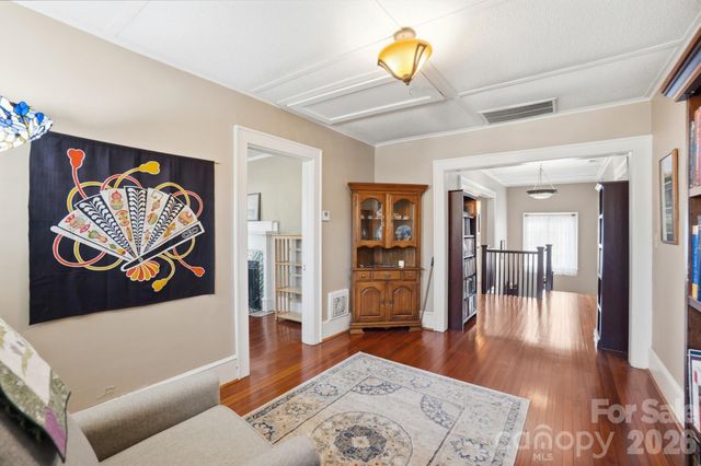 502 S South Street, Gastonia, NC 28052