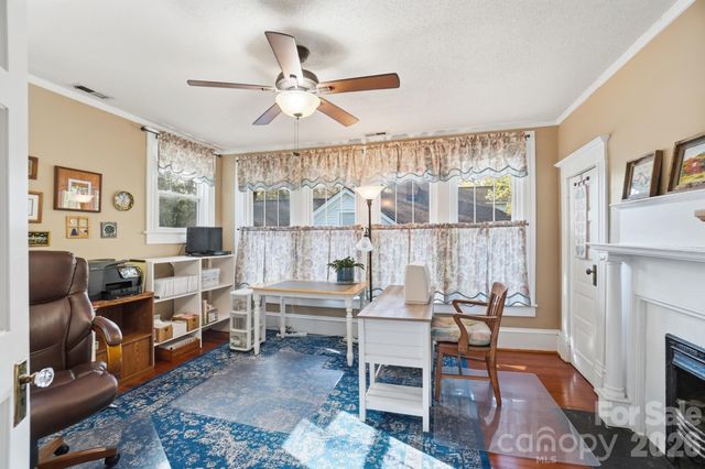 502 S South Street, Gastonia, NC 28052