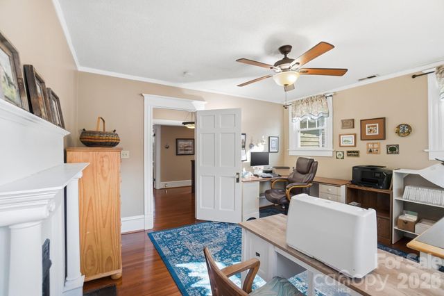 502 S South Street, Gastonia, NC 28052