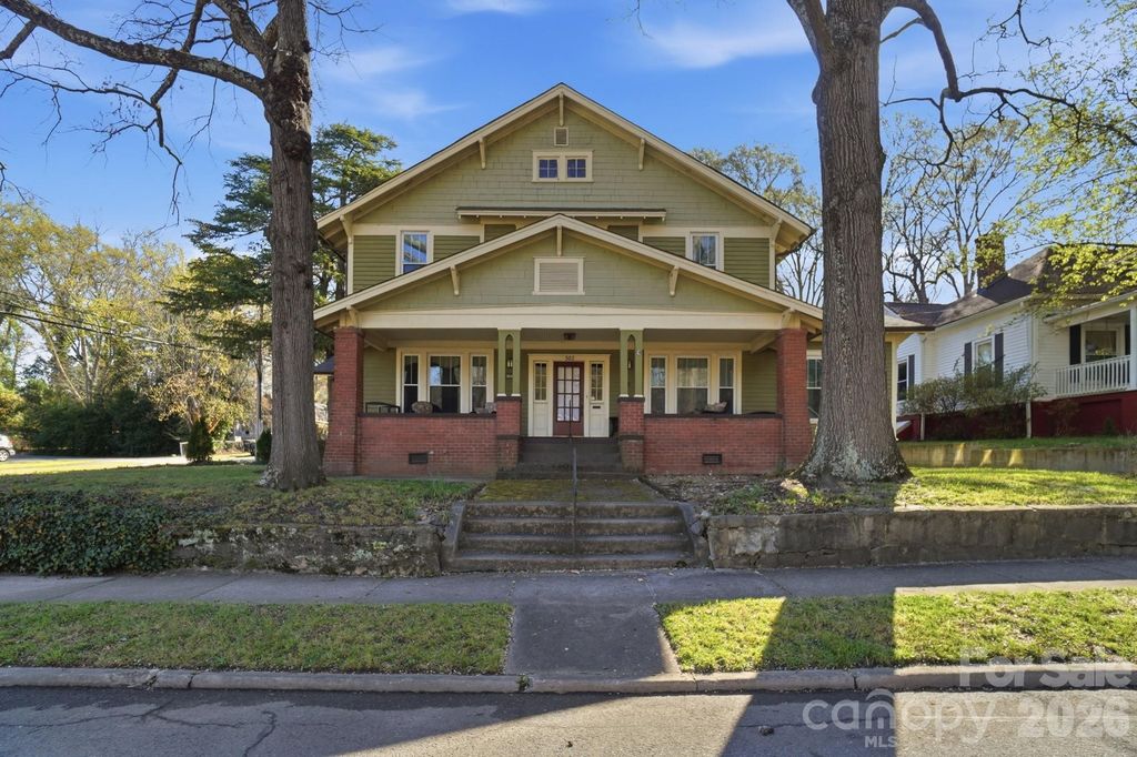 502 S South Street, Gastonia, NC 28052