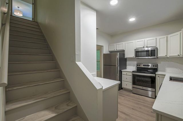 70 Gardenia Drive NW, Atlanta, GA 30314
