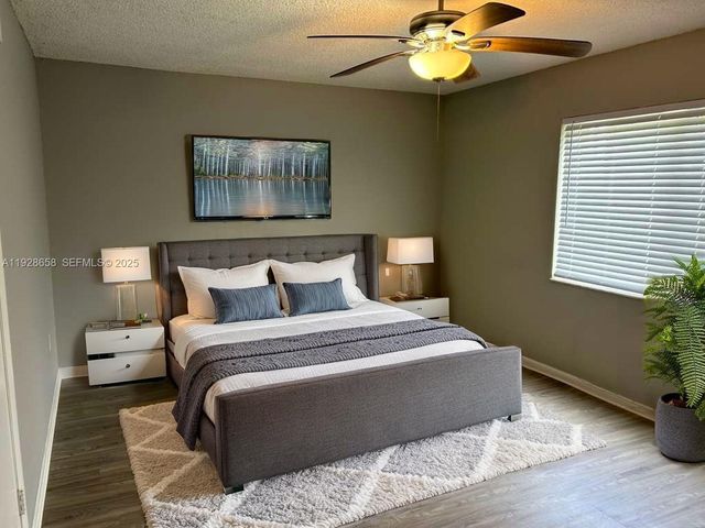 335 SW 20th St 2, Fort Lauderdale, FL 33315