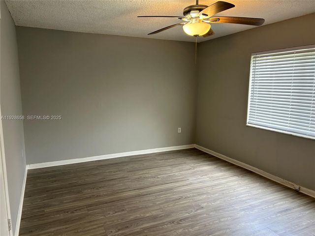 335 SW 20th St 2, Fort Lauderdale, FL 33315