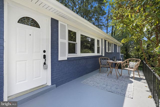 5209 CEDAR RD, Alexandria, VA 22309