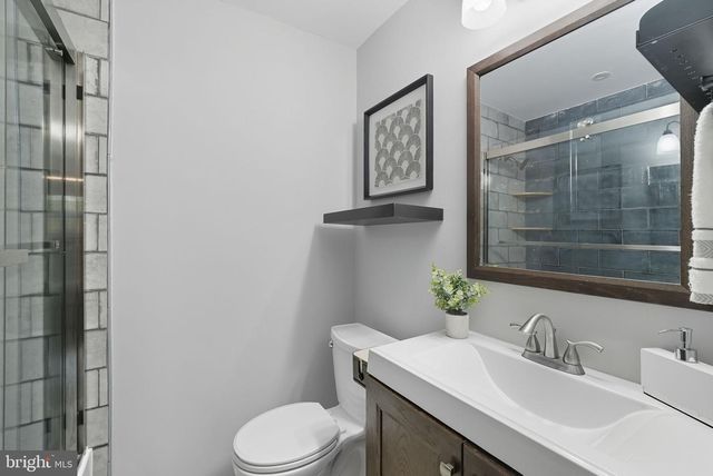 5209 CEDAR RD, Alexandria, VA 22309