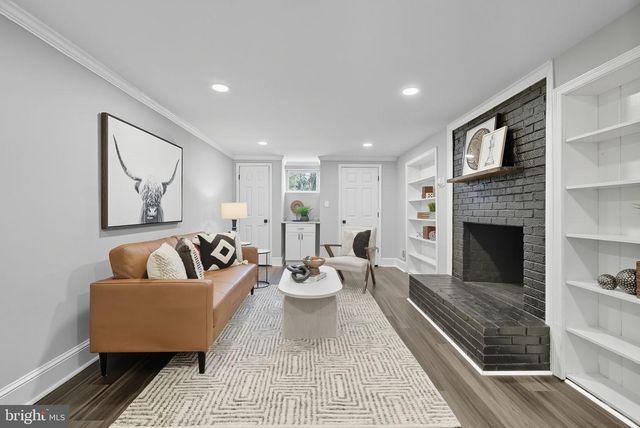 5209 CEDAR RD, Alexandria, VA 22309