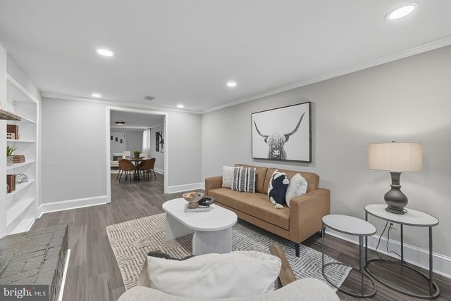 5209 CEDAR RD, Alexandria, VA 22309