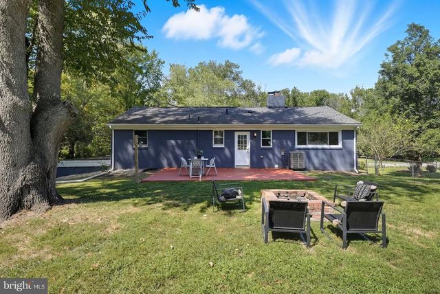 5209 CEDAR RD, Alexandria, VA 22309