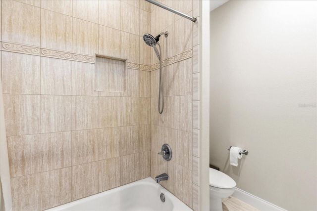 1225 PRESTIGE POINT, Oviedo, FL 32765