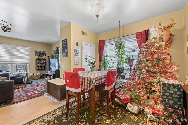 810 W Galena Boulevard, Aurora, IL 60506