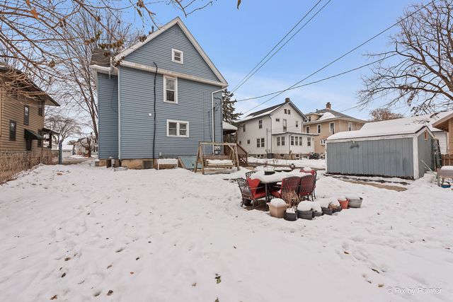 810 W Galena Boulevard, Aurora, IL 60506