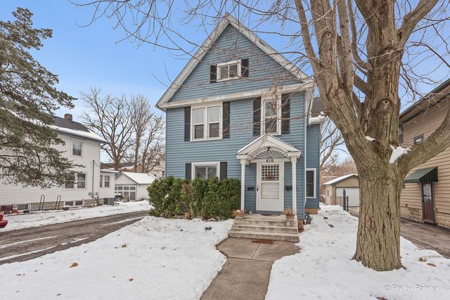 810 W Galena Boulevard, Aurora, IL 60506