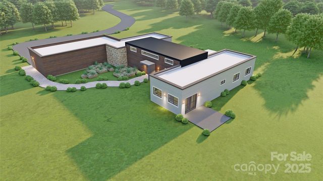 1 Constant Lane, Columbus, NC 28722