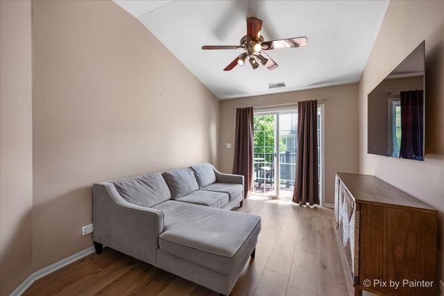 2449 Wilton Lane 2449, Aurora, IL 60502