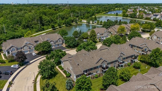 2449 Wilton Lane 2449, Aurora, IL 60502