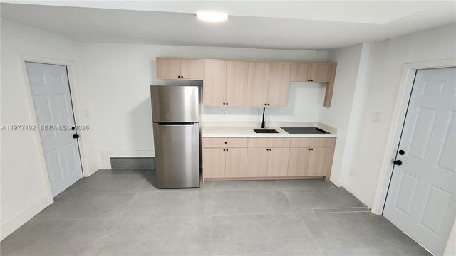 10490 SW 173rd Ter 2, Miami, FL 33157