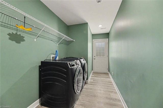 211 Bethlehem Avenue, Thomasville, NC 27360