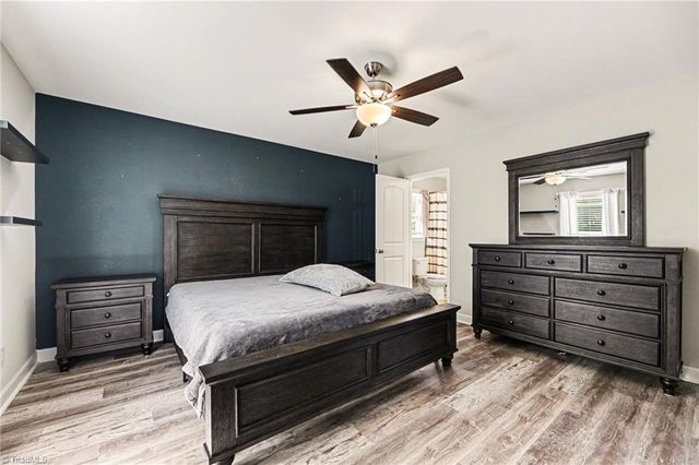 211 Bethlehem Avenue, Thomasville, NC 27360