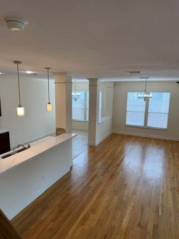 5331 Timber Court Hollow Drive, Houston, TX 77084