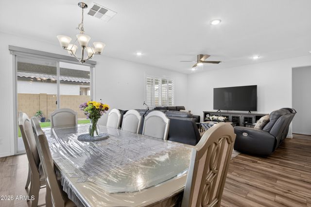 12761 W PARKWAY Lane, Avondale, AZ 85323