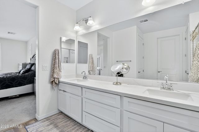 12761 W PARKWAY Lane, Avondale, AZ 85323