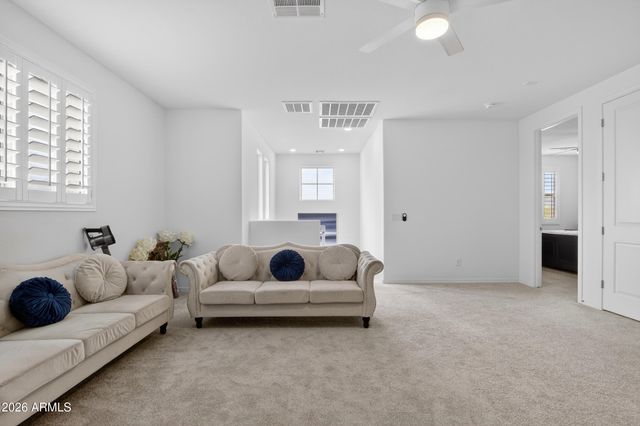 12761 W PARKWAY Lane, Avondale, AZ 85323