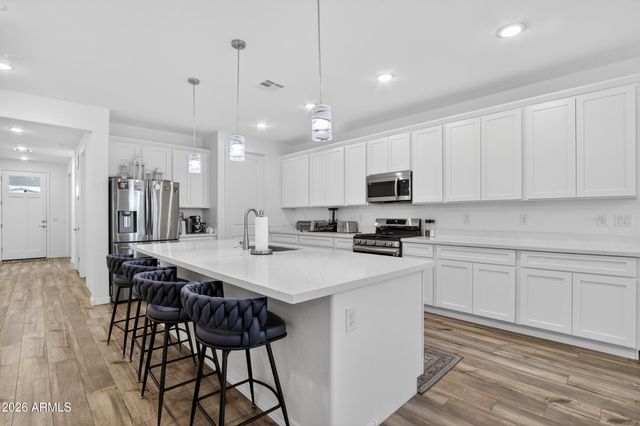 12761 W PARKWAY Lane, Avondale, AZ 85323