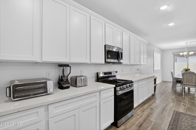 12761 W PARKWAY Lane, Avondale, AZ 85323